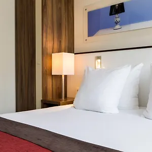4* Отель Centre By Ihg